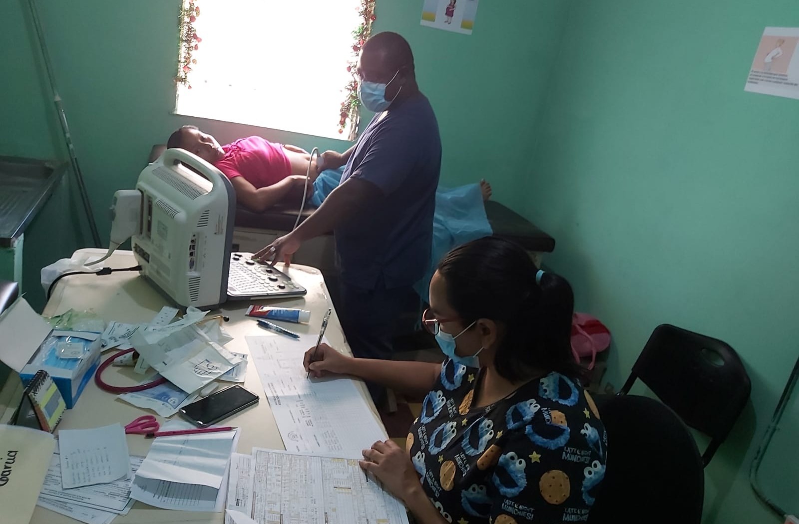 Para reducir la mortalidad materna personal sanitario de Intibucá llevó brigada médica a zonas de difícil acceso